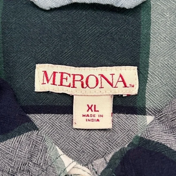 WOMEN’S - Merona Plaid Flannel Button Up Shirt - XL - Picture 10 of 10